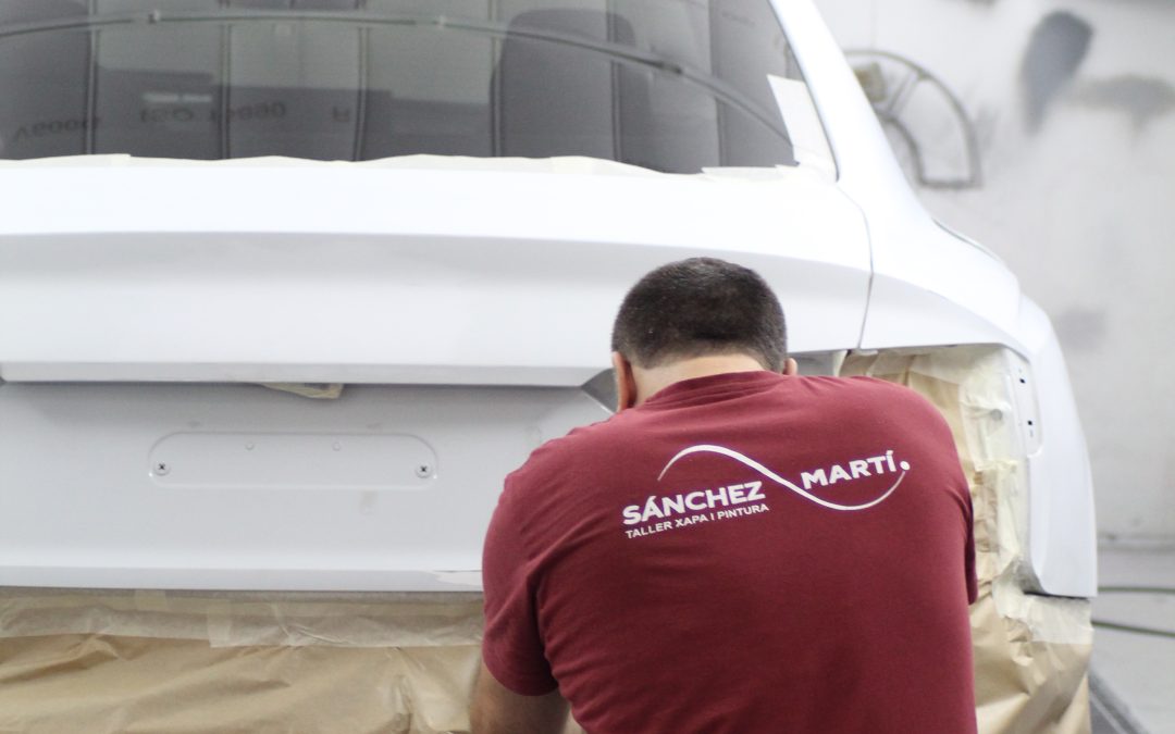 El color de tu coche importa: cómo elegir el tono correcto para repintar